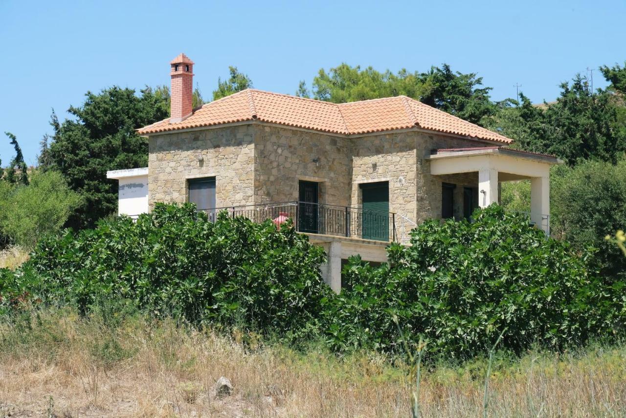 Villa Stone House Of Panos Kornos Esterno foto